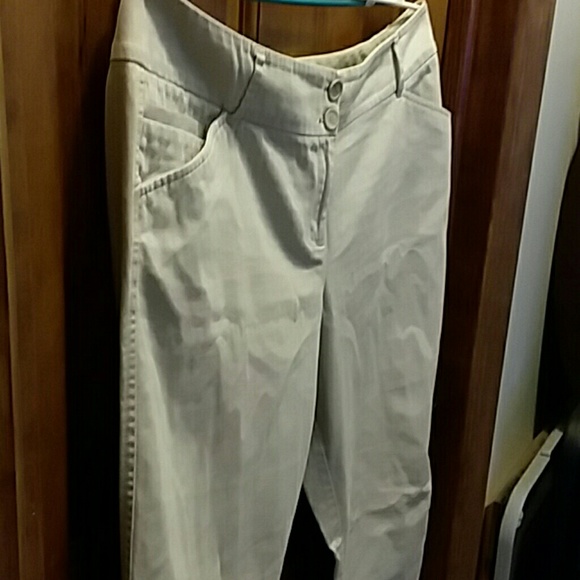 Pants - Picture 2 of 4